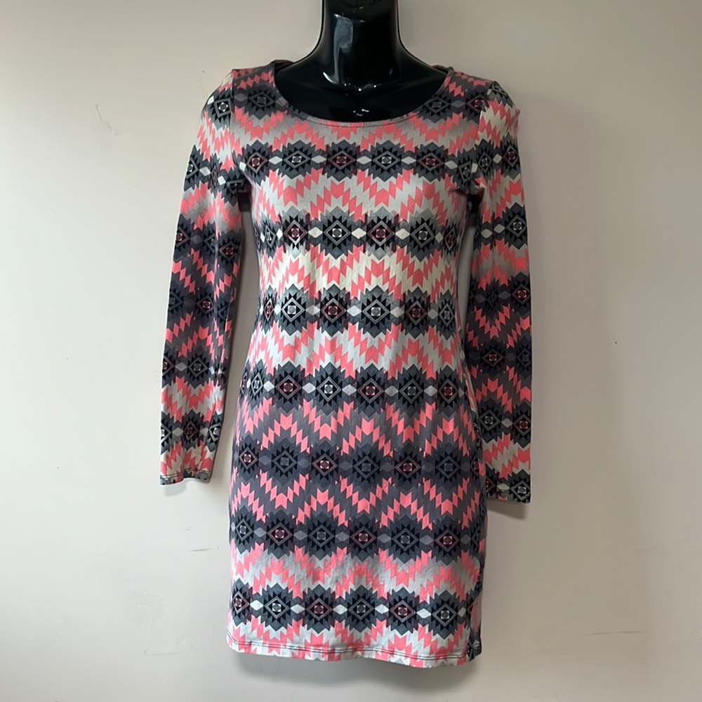 Women’s Simple Long Sleeve Dress